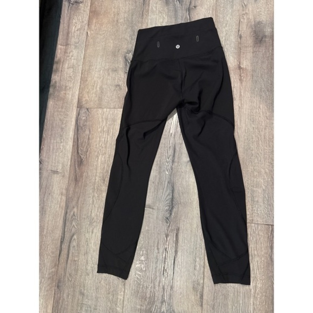 Lululemon Fast and Free Size 4 Black Workout Leggings excellent condition